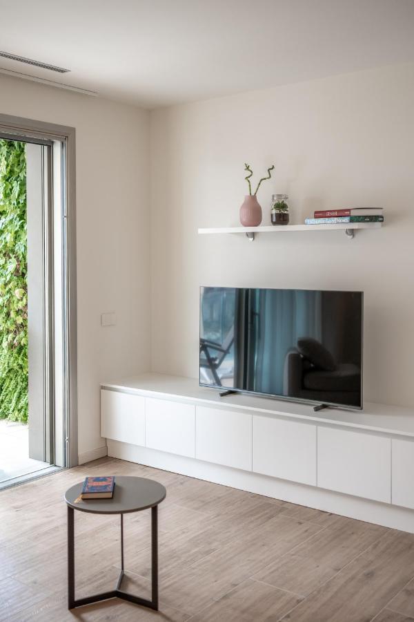 Sea Breeze Aparthotel Каорле Екстериор снимка
