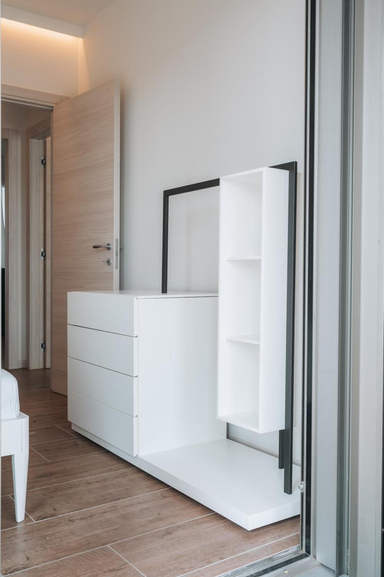 Sea Breeze Aparthotel Каорле Екстериор снимка